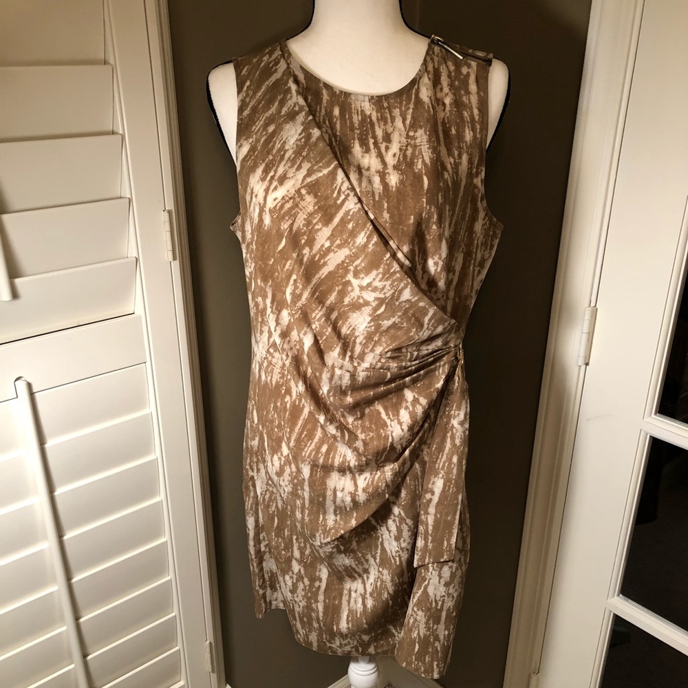 Michael Kors Dress - Picture 3 of 8